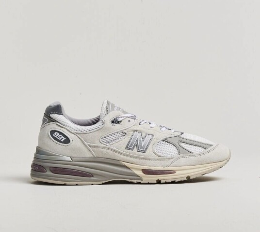 New Balance Made In US & UK New Balance Made in Made in UK 991v2 Wind Chime