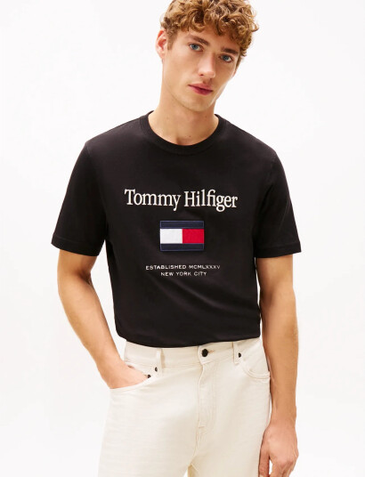 Tommy Hilfiger Tommy Embro Flag Tee - Black - S