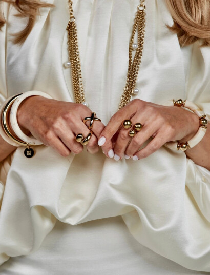 Bud to rose Drop Ring Gold   Gold   ONE SIZE