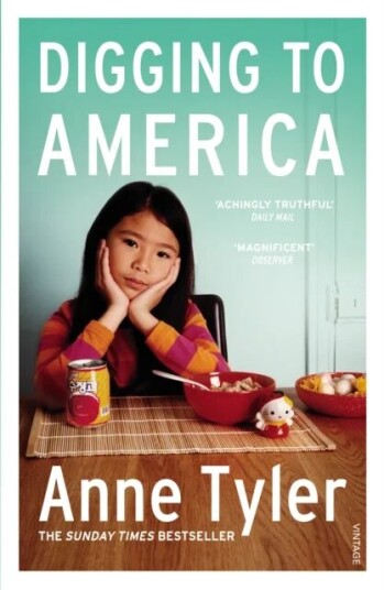 Digging To America Av Anne Tyler