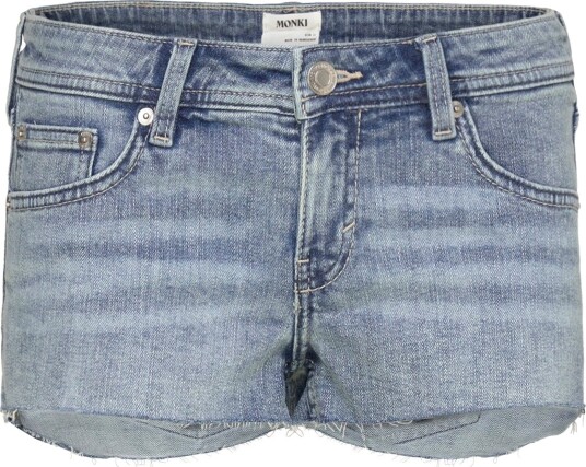 Monki Slim Low Rise Denim Hotpants Blue 33 Monki Slim Low Rise Denim Hotpants Blue 33