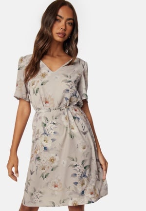 Ida Sjöstedt Maya Dress Light Grey Floral 34 Ida Sjöstedt Maya Dress Light Grey Floral 34