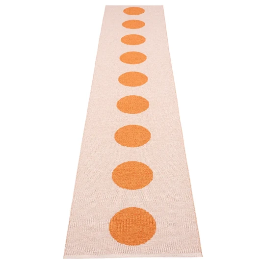 Pappelina Vera Pop teppe Pale Orange/Pearl Pink 70 x 360cm Pappelina Vera Pop teppe Pale Orange/Pearl Pink 70 x 360cm