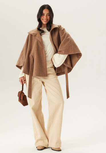 Bubbleroom High Collar Cape
