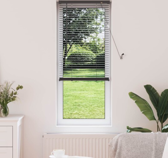 vidaXL Venetiansk persienne Sølvgrå 150 x 40 cm 25 mm PVC