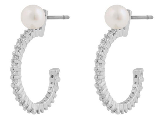 Snö of Sweden Mayfair øreringer i forsølvet messing med zirkonia og perle Snö of Sweden Mayfair øreringer i forsølvet messing med zirkonia og perle