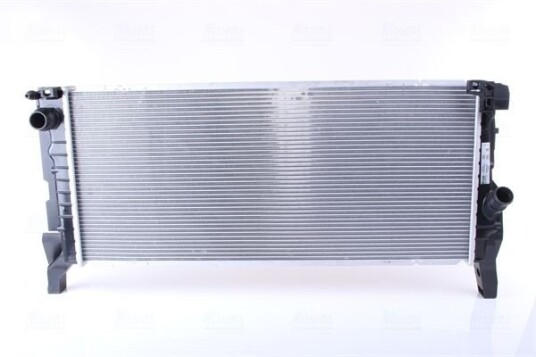 Radiator NISSENS 69711 Radiator NISSENS 69711