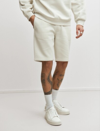 Enkel Studio Sweat Shorts   Cream   L