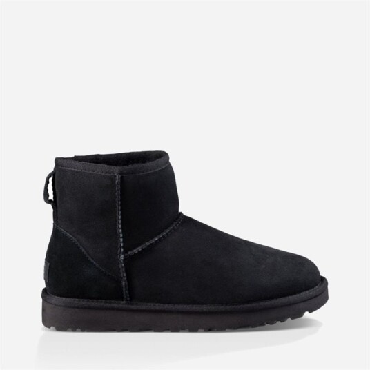 UGG W Classic Mini Ii - Black US 6 UGG W Classic Mini Ii - Black US 6