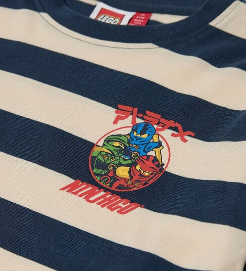 LEGO® Ninjago T skjorte   LWTaj 601   Navy/Beige   LEGO® Wear   8 år (128)   T skjorte Marineblå