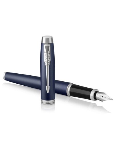 Parker IM Fountain Pen  Matte Blå  Medium Nib with Blå Ink Refill  Gift Box