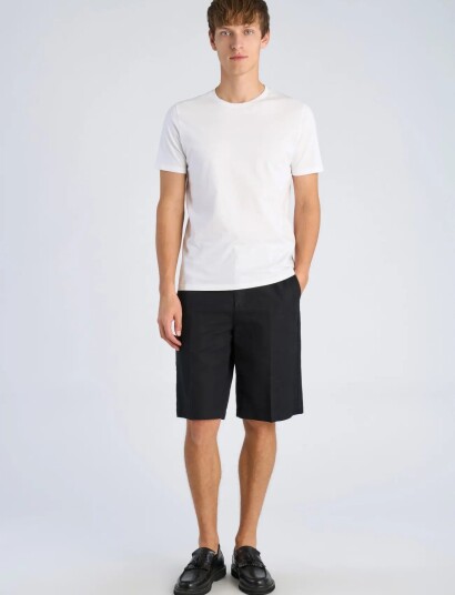 Lindbergh Linen Blend Loose Shorts Black XXL