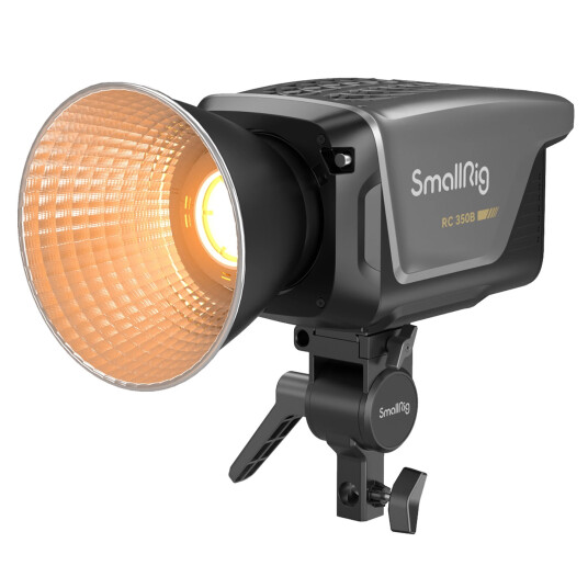 SmallRig 3966 RC 350B COB Light Bi-Color 2700K-6500K. 350W SmallRig 3966 RC 350B COB Light Bi-Color 2700K-6500K. 350W