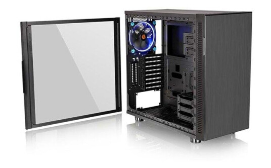 Thermaltake Suppressor F31 Tempered Glass Midi Tower Kabinett Svart