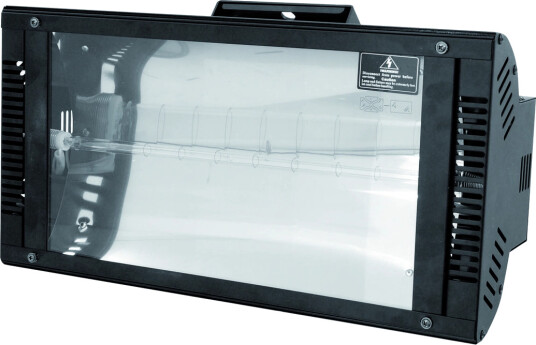 EuroLite Dmx Superstrobe 2700 EuroLite Dmx Superstrobe 2700
