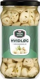 Taste of Nature Hvit Løk i olje m/krydderuter 290 g. Taste of Nature Hvit Løk i olje m/krydderuter 290 g.