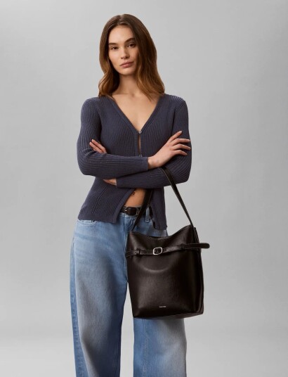 Calvin Klein Buckle Medium Bucket Black ONE SIZE