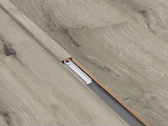 Berryalloc T list Gyant Light GREY 2,4M Berryalloc T list Gyant Light GREY 2,4M