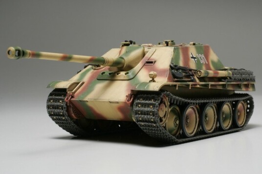 Tamiya 1/48 German Tank Destroyer Jagdpanther Late Version