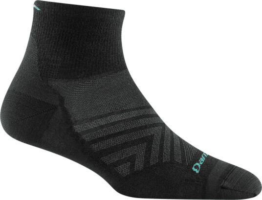 Darn Tough Women's Run Quarter No Cushion Ultra-Lightweight Sock S (35-38) Black Darn Tough Women's Run Quarter No Cushion Ultra-Lightweight Sock S (35-38) Black