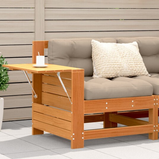  Hagesofa med armlene og sidebord voksbrun heltre furu 844880