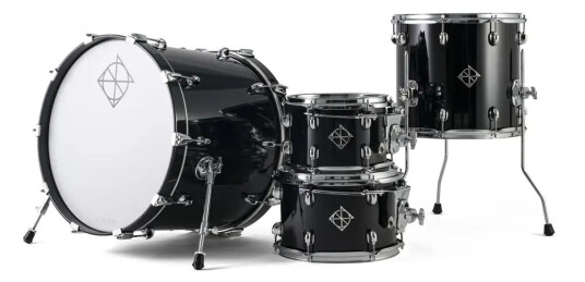 Dixon Cornerstone Hybrid 20" Shell Set 4-piece Piano Black Gloss Dixon Cornerstone Hybrid 20" Shell Set 4-piece Piano Black Gloss
