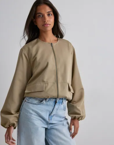 Pieces Beige Pcberit Balloon Bomber Jacket