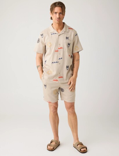Knowledge Cotton Apparel Fig Loose Embroidery Shorts Beige XL