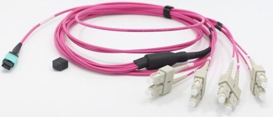 LinkIT MTP/MPO-B OM4 8c 10m USConec