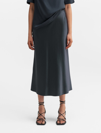 Ahlvar Gallery Hana Satin Silk Skirt - Blue - M
