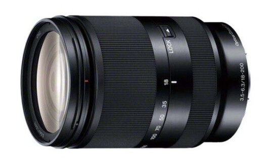 Sony SEL18200LE