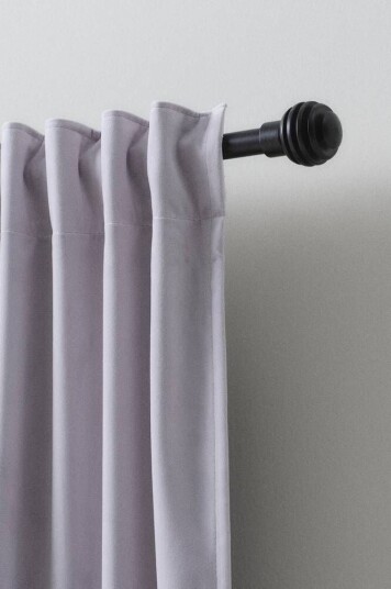 Jotex AURA gardinstang 160-300 cm Svart 1726014-01-0 1726015-01-0
