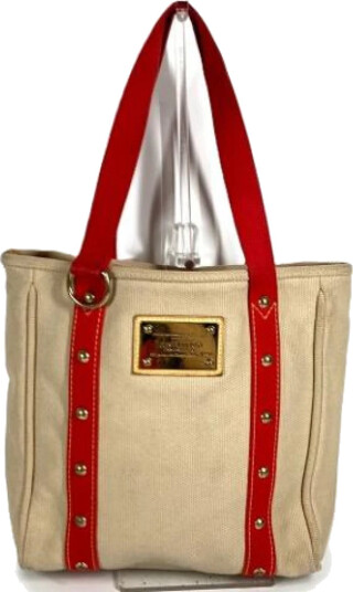 Louis Vuitton Vintage Dame Beige