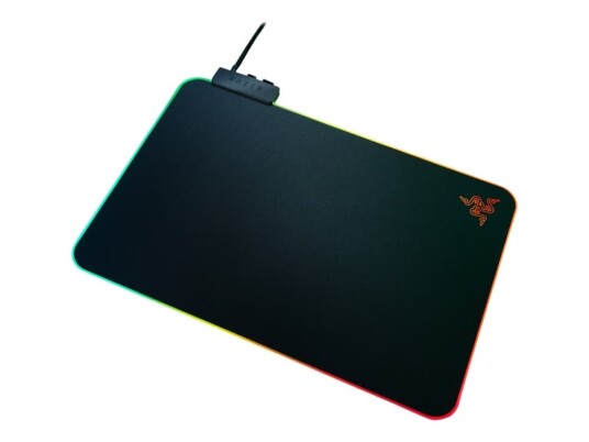 Razer Firefly V2   Musematte