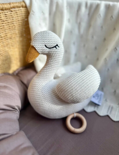Vanilla Copenhagen Bamse Med Musik - Swan - White - 25X 20CM Vanilla Copenhagen Bamse Med Musik - Swan - White - 25X 20CM