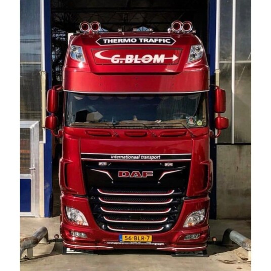 Fox Parts solskjemr 27,5cm DAF XF Super Space Cab Topplys: M/ 110cm LED bar