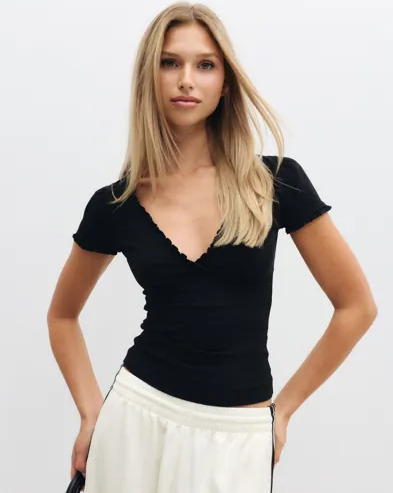 Nelly   Svart   Cute V Neck Frill Top