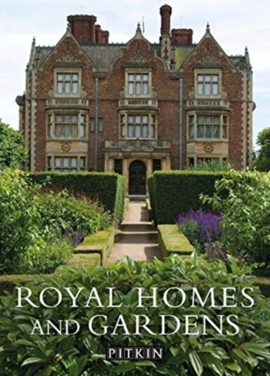 Royal Homes And Gardens Av Halima Sadat