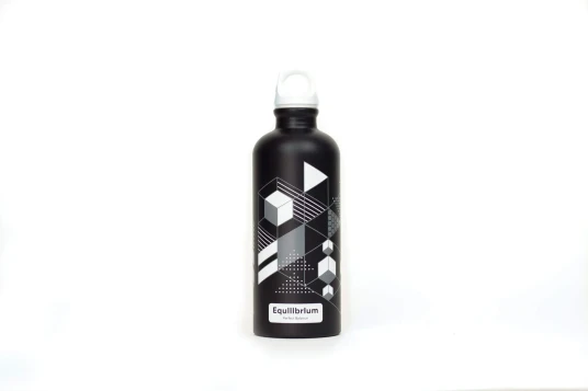 Equilibrium Drikkeflaske 600 ml Sort Equilibrium Drikkeflaske 600 ml Sort