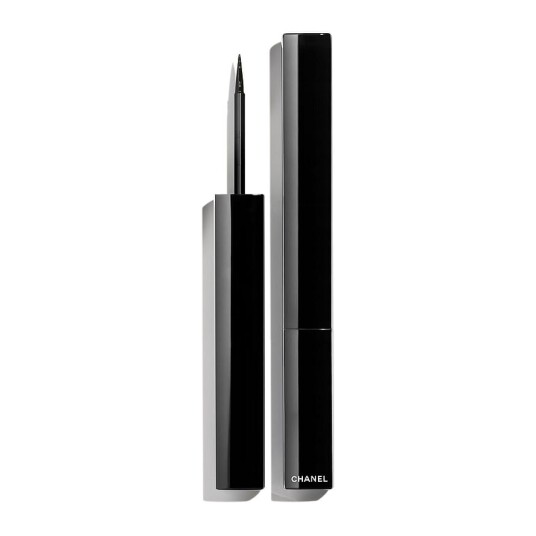 LE LINER DE CHANEL HIGH PRECISION LONGWEARING AND SMUDGEPROOF LIQUID EYELINER