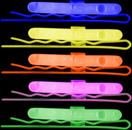 The Glowhouse Ltd Selvlysende hårspenner Gul Glow Hair Pin 2 Per Pack Yellow The Glowhouse Ltd Selvlysende hårspenner Gul Glow Hair Pin 2 Per Pack Yellow