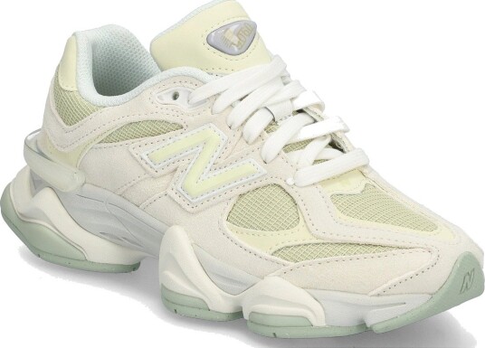 New Balance New Balance 9060 PISTACHIO BUTTER 40.5
