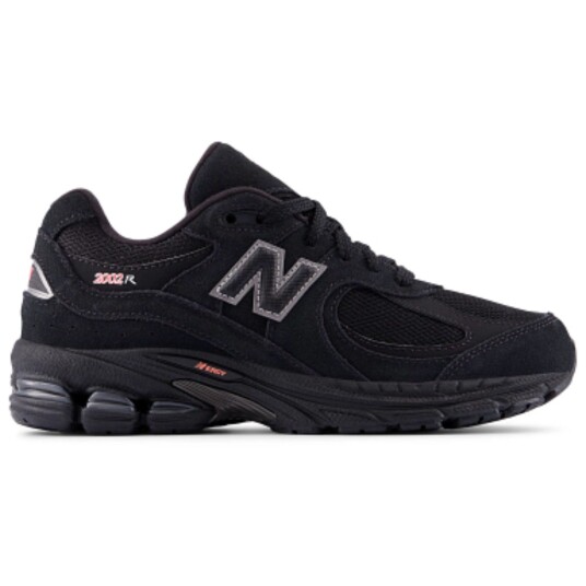 New Balance Black 2002 Kids Lace Sneakers 39