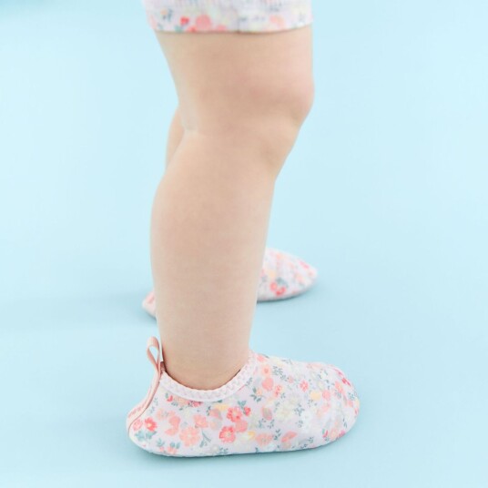 Wheat Swimshoe Dolphin Pink 19 Wheat Swimshoe Dolphin Pink 19