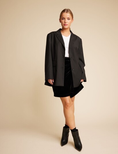 Line of Oslo Maren Velvet Black XS Line of Oslo Maren Velvet Black XS