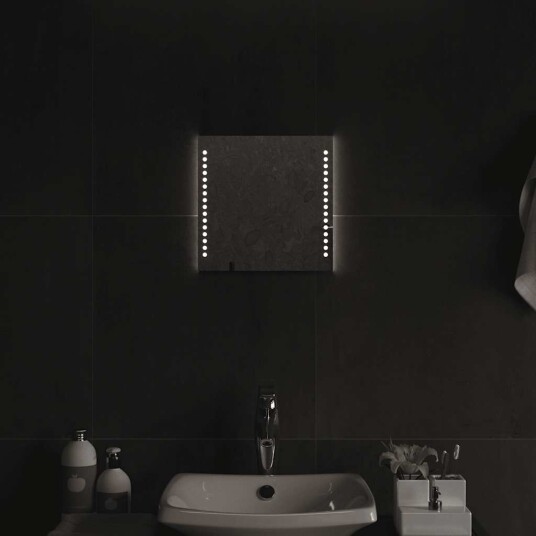 Baderomsspeil med LED 30x30 cm Baderomsspeil med LED 30x30 cm
