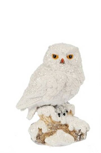 Bordpynt Liten hvit ugle på gren med snø fra Edelweiss Bordpynt Liten hvit ugle på gren med snø fra Edelweiss
