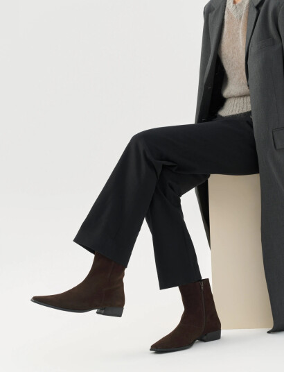 VAGABOND Nella Brown 38