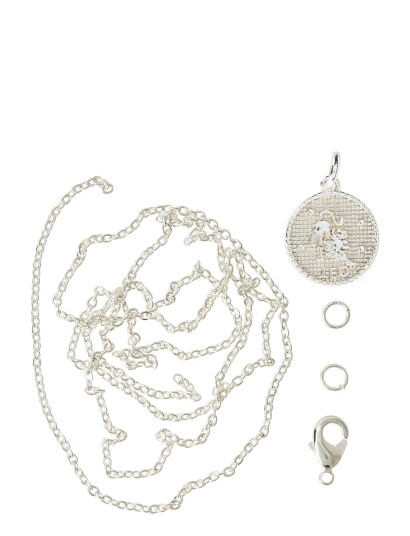 Me & My Box Zodiac Coin Pendant And Chain Set, Leo - Silver - ONE SIZE Me & My Box Zodiac Coin Pendant And Chain Set, Leo - Silver - ONE SIZE