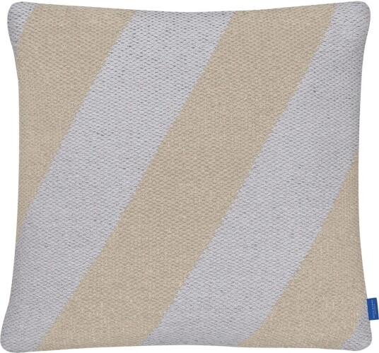 Mette Ditmer Across kelim putetrekk Light grey, 50x50 cm Mette Ditmer Across kelim putetrekk Light grey, 50x50 cm